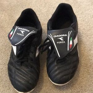 Kids soccer cleats